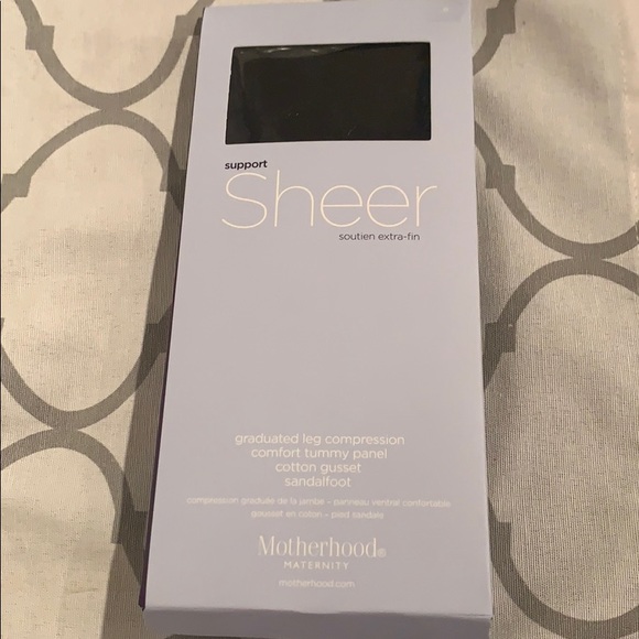 Maternity Sheer Black Tights - Picture 5 of 6